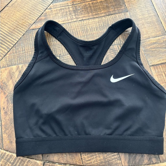 Nike Women's Black Sports Bra size small - Picture 7 of 9